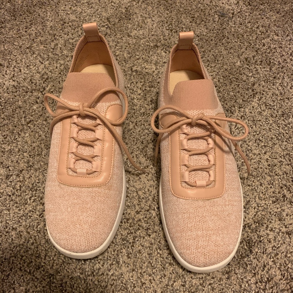 Aerosoles sneakers